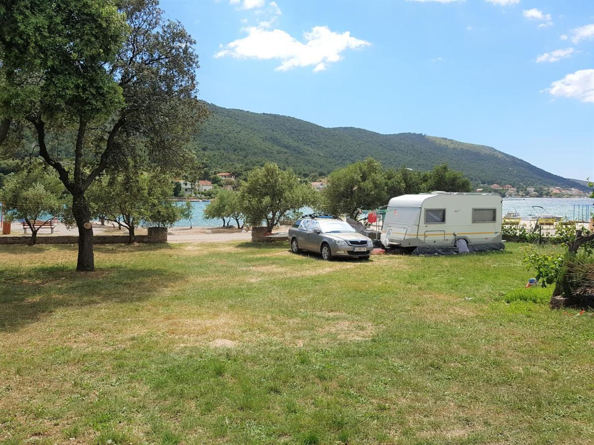 Auto Camp On The Beach - Grebaštica Esterno foto